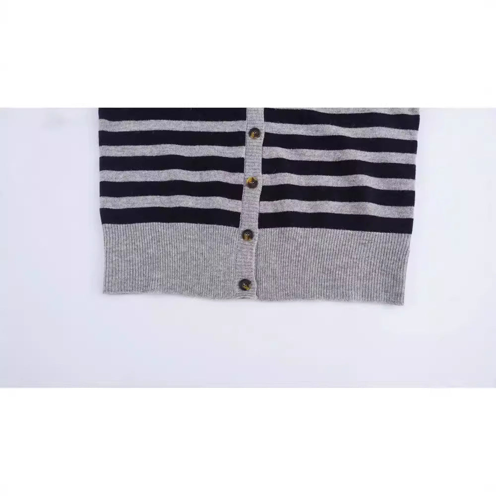 V-Neck Striped Oversized Knitted Cardigan