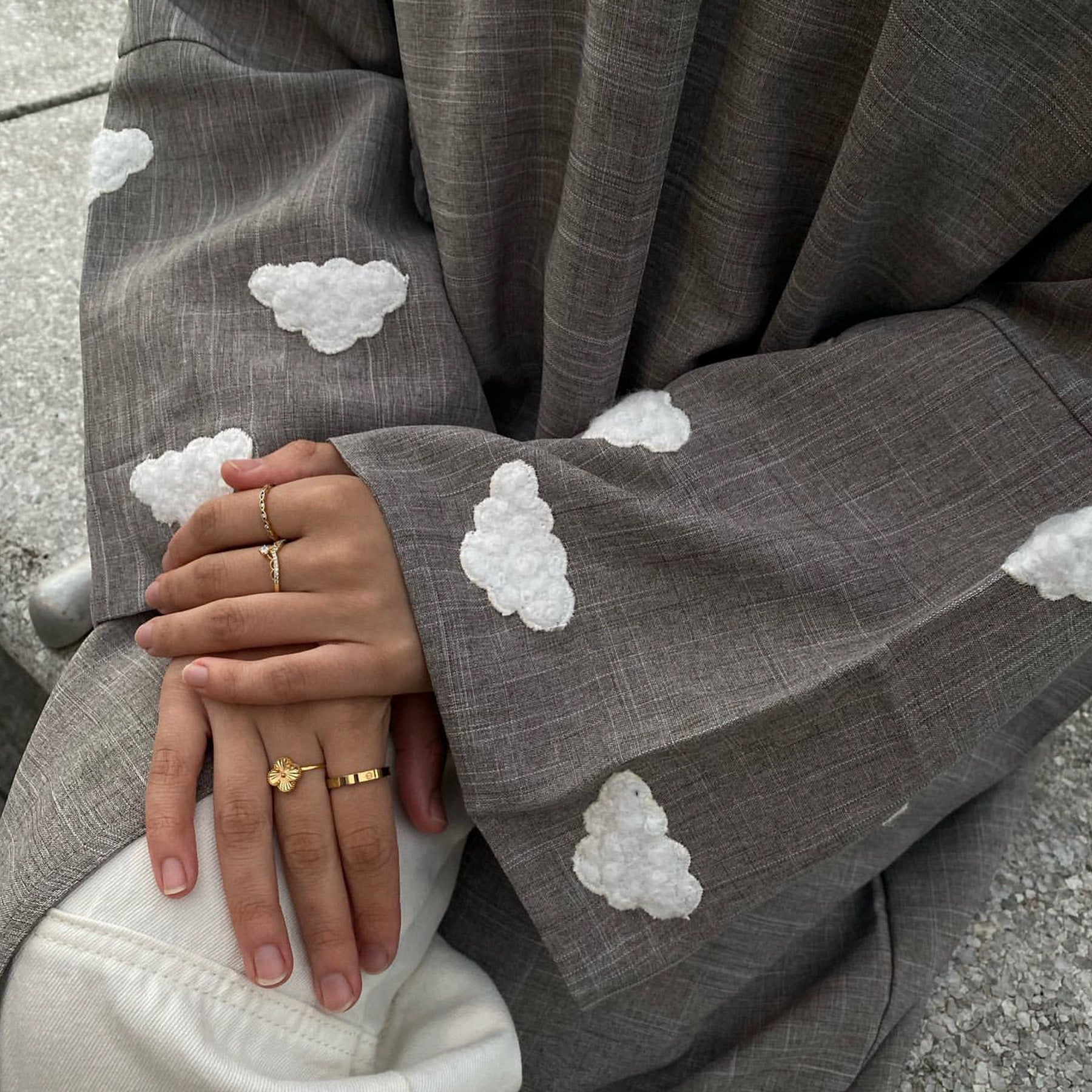 Embroidery Cloud Abaya