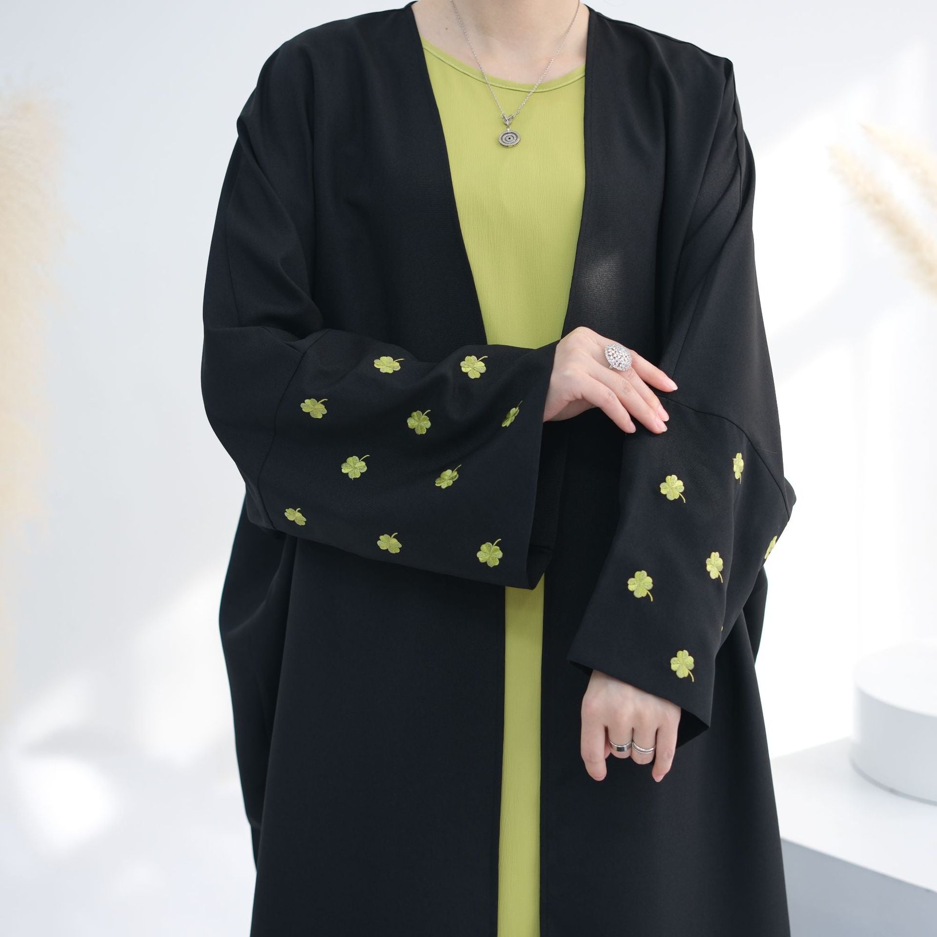 Embroidery Clover Abaya