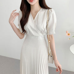 Cross V-neck Pleated Maxi Dress