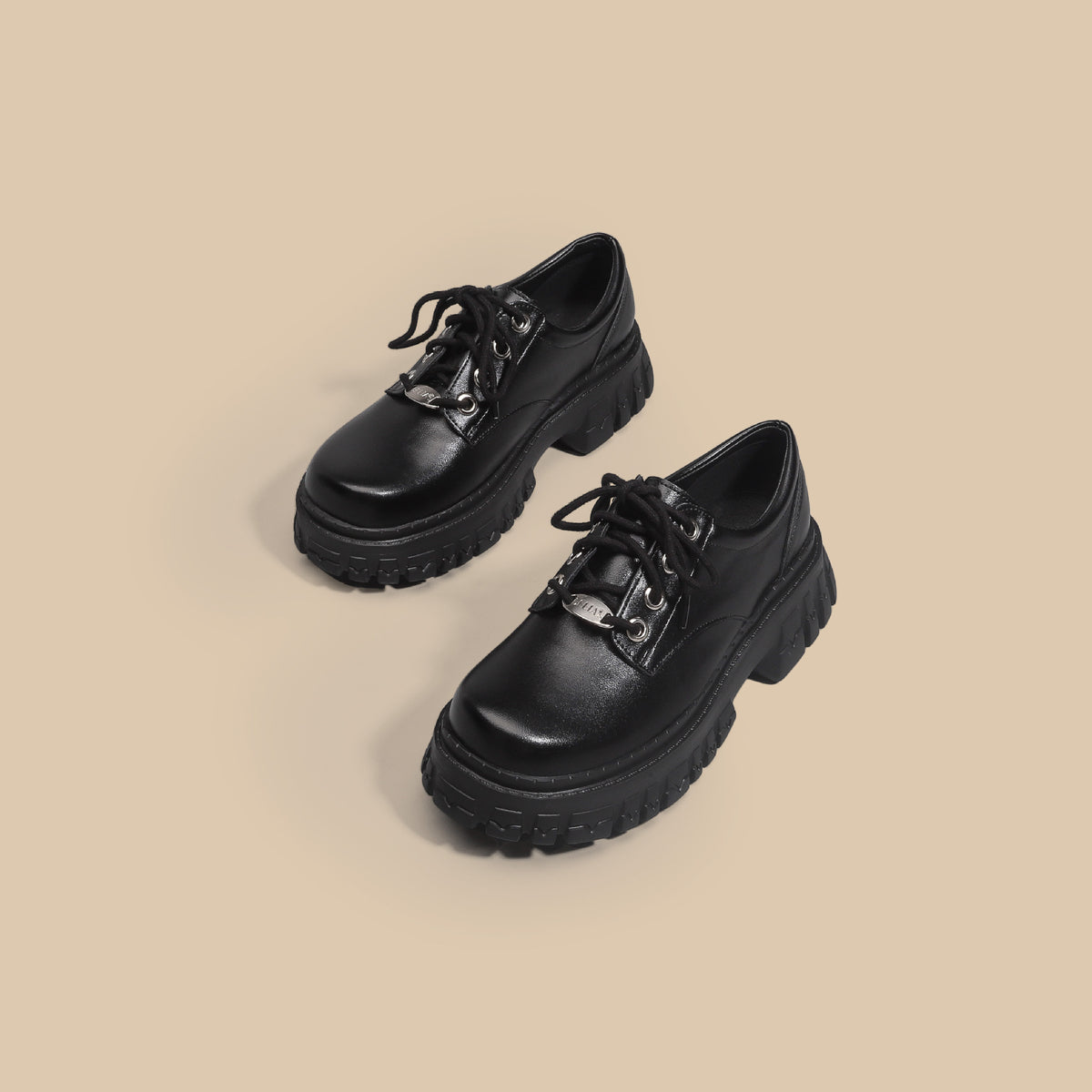 Vintage Platform Muffin Black Shoes