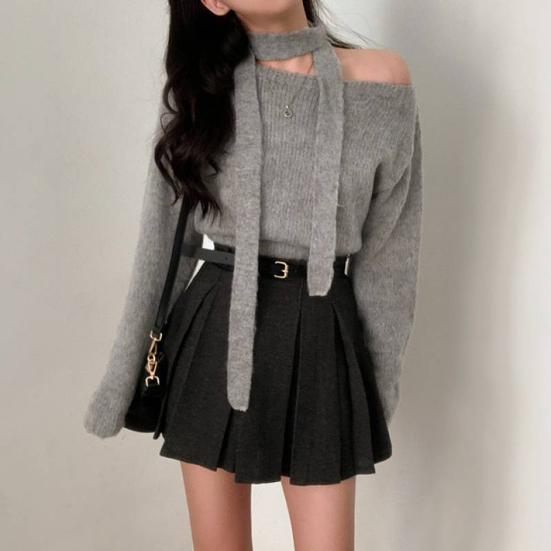 Solid Color Off-shoulder Long Sleeve Sweater